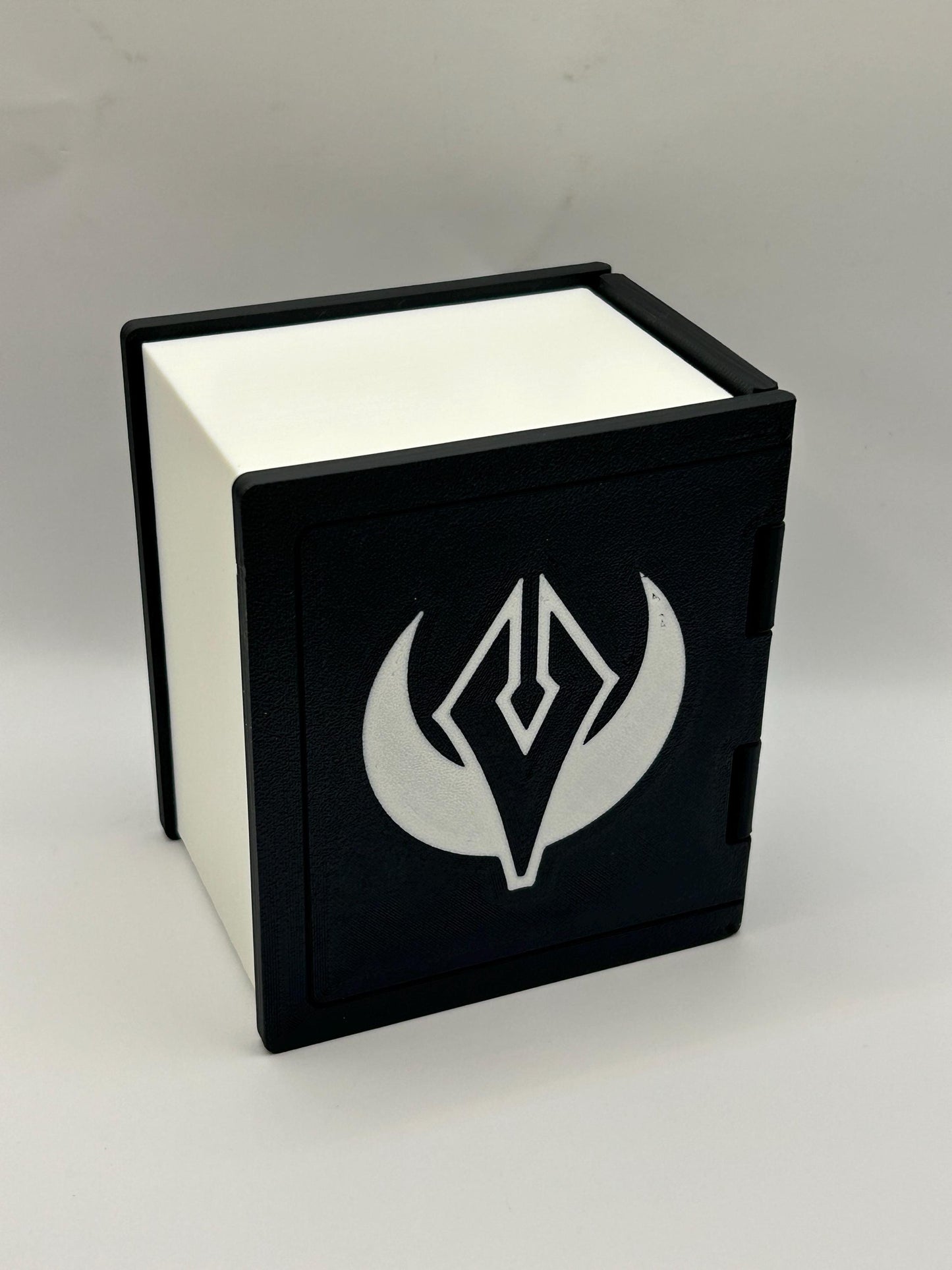 Strixhaven Spellbook Deck Box โ 5 College Logos, MTG Commander Storage